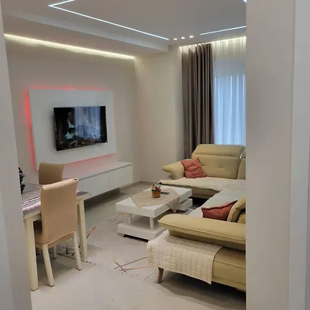 公寓式酒店 Cozy Corner 地拉那
